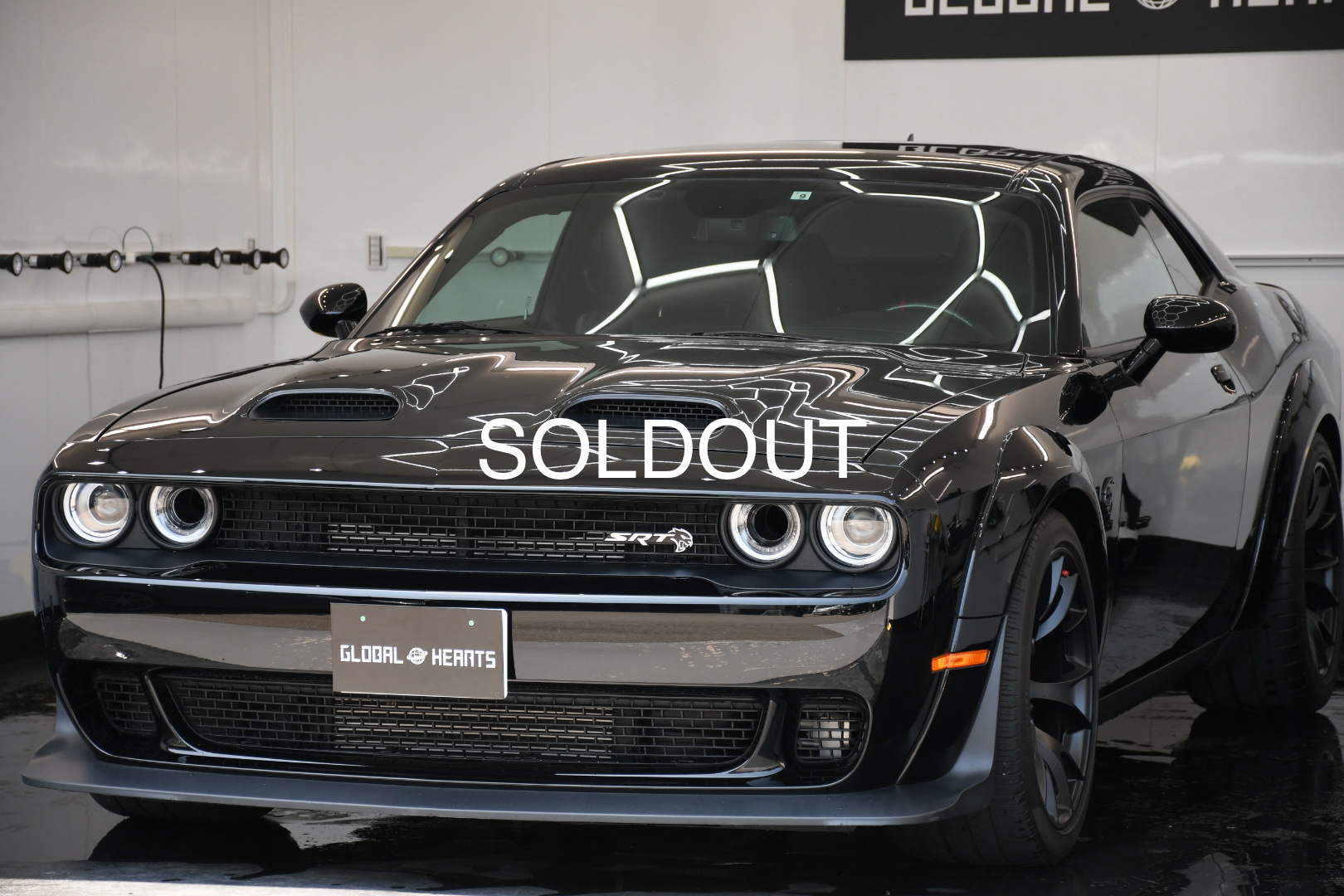 ダッジチャレンジャーSRTヘルキャットレッドアイ