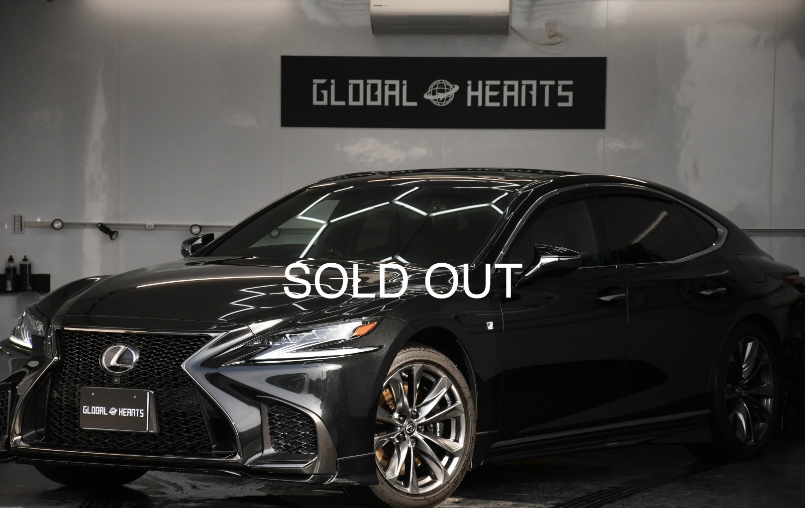 LEXUS LS500　Fスポーツ